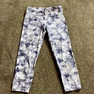 Athleta Girl, medium, gray tie dye,  capri leggings